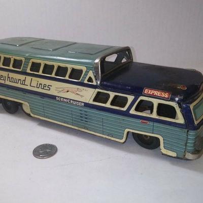 https://www.ebay.com/itm/124211557417	BU3053 VINTAGE 1960S GREY HOUND LINES SCENIC CRUISER BUS FRICTION TOY MADE IN JAPAN BY HARUSAME...
