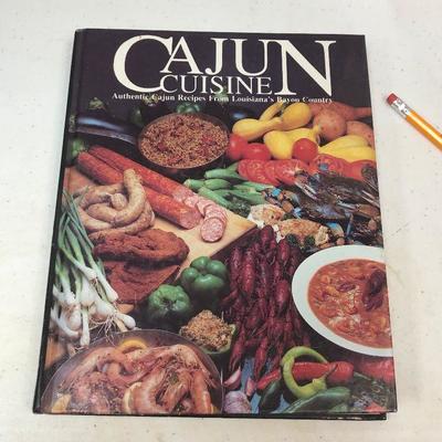 https://www.ebay.com/itm/114245360425	LAN9877 Cajun Cuisine Cookbook	 $10.00 	Buy-It-Now
