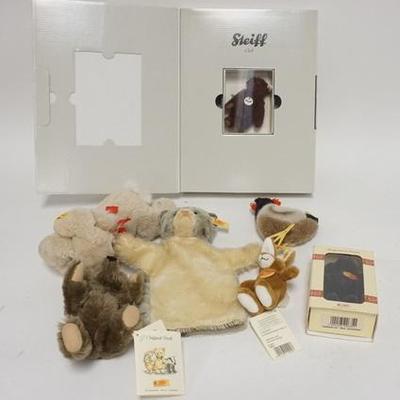 1080	GRP OF 7 STEIFF STUFFED ANIMALS  INCLUDING A HAND PUPPET & TWO IN ORIGINAL BOXES 

