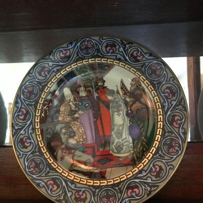 Collectible plates -Made in Russia