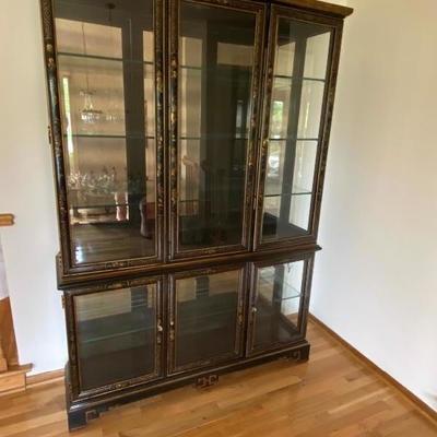 Vintage Black Lacquer Oriental China Cabinet, Beveled Glass, Lighted. Pagoda Top.
