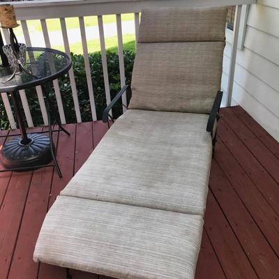 Outdoor iron chaise $65 each
2 available
Iron table $45