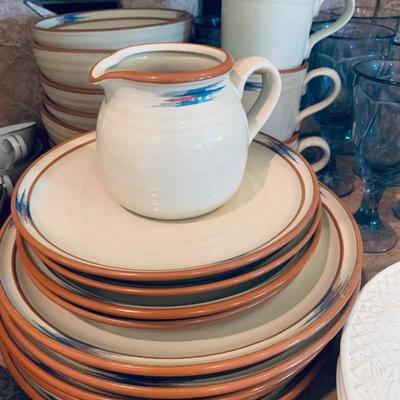 Southwest dining ware