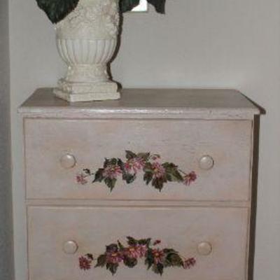 Handpainted Floral Design Off-White 5-Drawer Lingerie  Chest.  (43.5â€H x 21â€W x 13â€D) Hydrangea Topiary Arrangement 