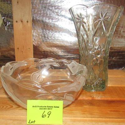 Lot 69 - Crystal Bowl and Vase $35.00