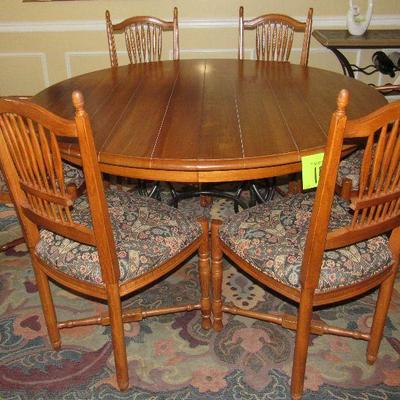 Lot 15 - Ethan Allen Country French Wood & Rod Iron Round Table w/Extended Leaf - 6 chairs 56