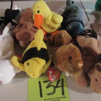 Lot 134- 8 Ty Bears and Animals - $40.00  