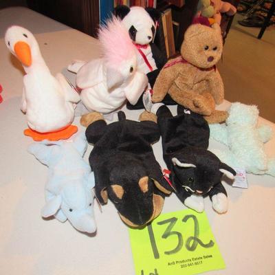 Lot 132 - 8 Ty Bears and Animals - $40.00  