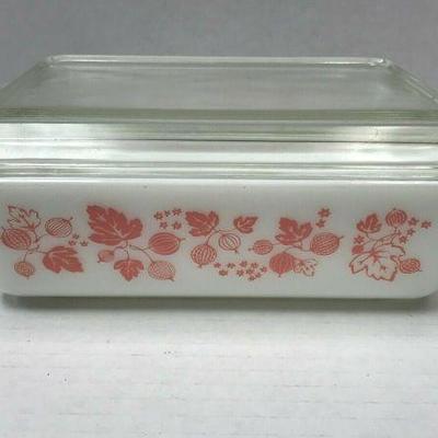 https://www.ebay.com/itm/124239215885	RM0012: VINTAGE PINK GOOSEBERRY PYREX DISH WITH LID	 $50.00 
