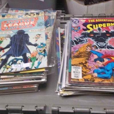 https://www.ebay.com/itm/124166200725	AB0296 DC COMIC BOOK LOT OF 48 BOOKS 20 - SUPERMAN TITLES 20 - JUSTICE LEAGUE OF AMERICA FOR A...