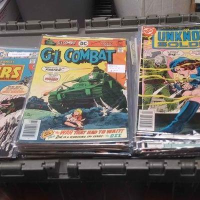 https://www.ebay.com/itm/124166179080	AB0297 VINTAGE BRONZE AGE DC COMIC BOOK LOT OF 53 BOOKS 24 - THE UNKNOWN SOLDIER 15 - G.I. COMBAT...