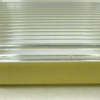 https://www.ebay.com/itm/124239215887	RM0001: Vintage Pyrex Ovenware Yellow with Glass Lid #1	 $20.00 

