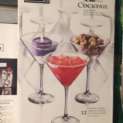 Libbey 12 Cocktail Martini Glasses in Unopened Box $12