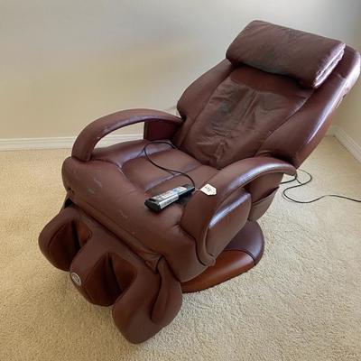 Sharper image massage chair paid 3,000. Some blemishes on leather, works, still using, $295