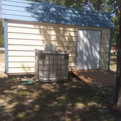 10x14 shed. Has electricity.
