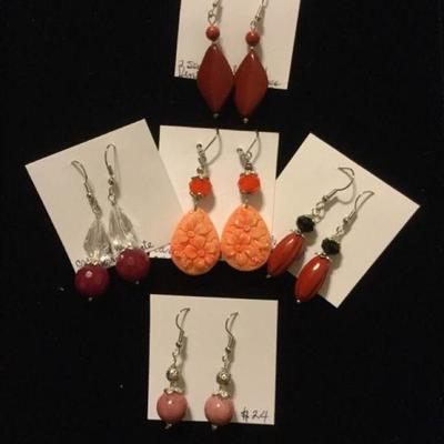 MMC094 Shades of Red Earring Sets