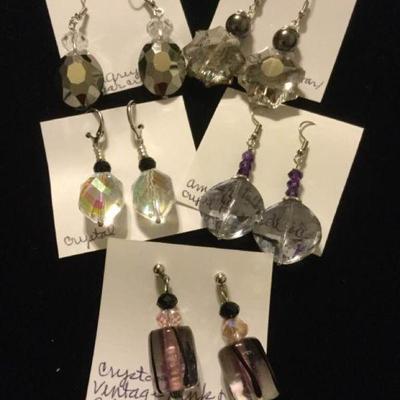 MMC092 Five Crystal Earrings