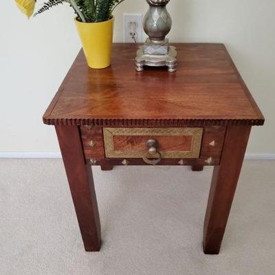 Side wood table20x 20 x23h