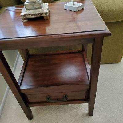 Pair side tables w/drawers