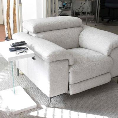 Living Spaces Power Reclining Chair w/ USB