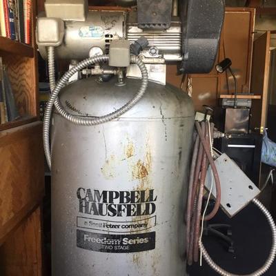 Campbell Hausfeld 2 stage, 200 psi, 80 gallon compressor