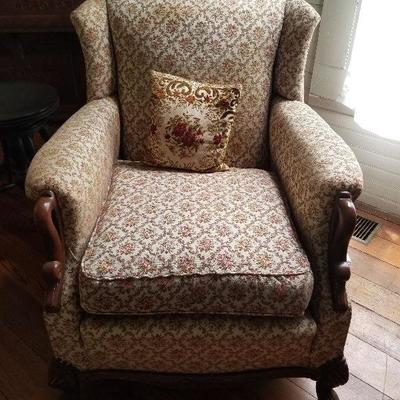 Lot #15  Vintage Chair $100