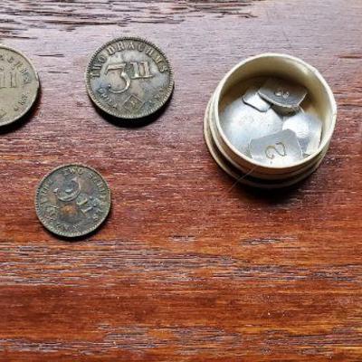 Vintage pharmacy scale weights, and vintage coins.