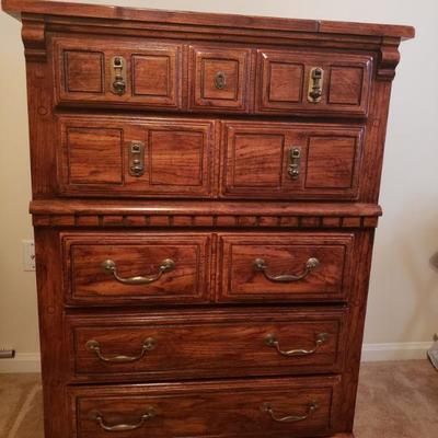 Please check out this auction item through this link. https://ctbids.com/#!/individualEstateSales/316/6290 If you would like to see all...