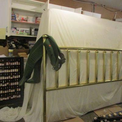 King size brass bed