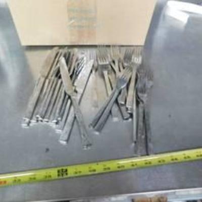 Lot Of Assorted Utinsils & Silverware