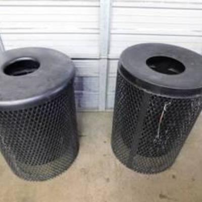 2 Metal Outdoor Trash Cans
