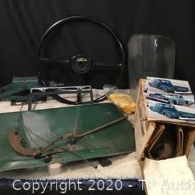 1952 Chevy PU Steering Wheel And Opera Window