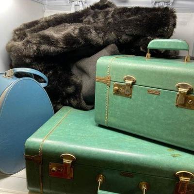 Ginormous Faux Fur Throw/Comforter