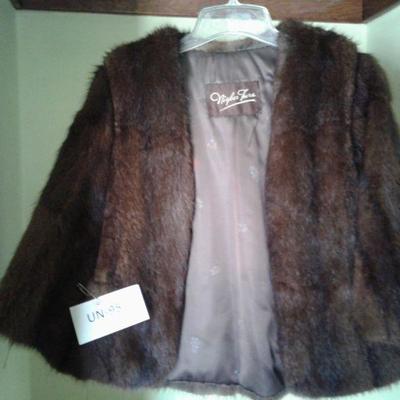 Fur Cape