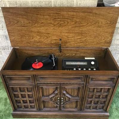 Philco Console Stereo