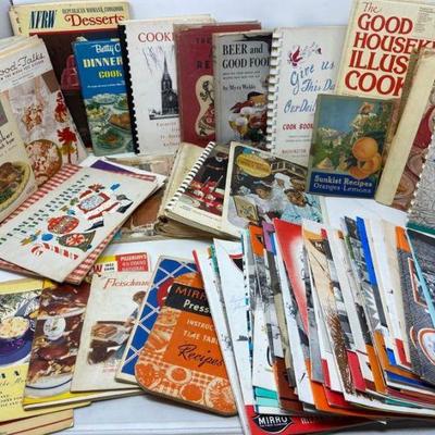 Vintage Mirro Literature