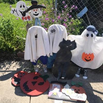 Halloween Yard Art