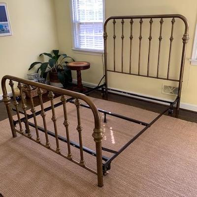ANTIQUE FULL BRASS BED $255