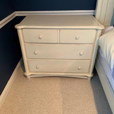 ROGAZZI WHITE PAINTED CHEST OF DRAWERS $125