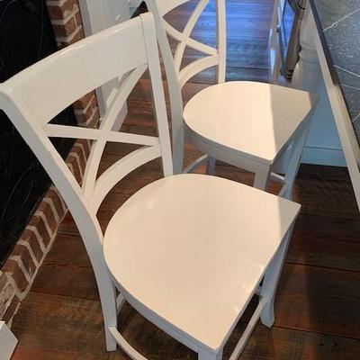 CRATE AND BARREL VINTER WHITE COUNTER STOOLS SET OF 5 FOR $525