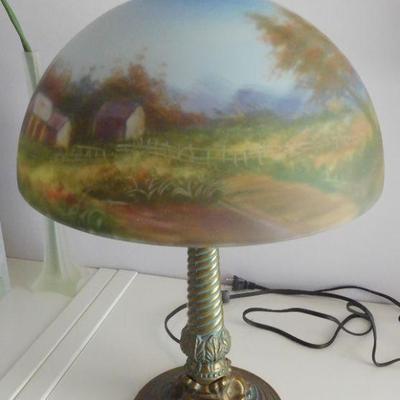 Beautiful Stain Glass Lamp