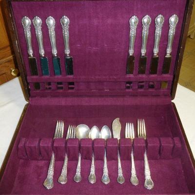 Sterling Flatware -- 34 Pieces