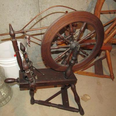 Spinning wheel - 18