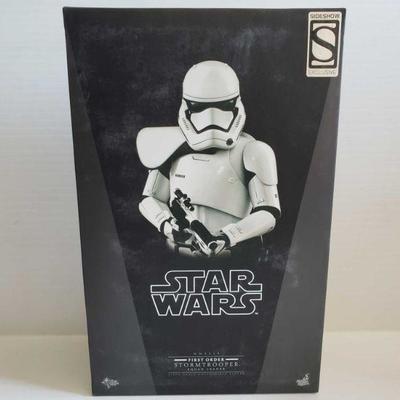 1205	: 

Star Wars First Order Stormtrooper Squad Leader 1/6th Scale Collectible Figure
Model MMS316. New In Box, Factory Sealed.