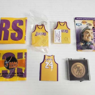 2302	

2 Los Angeles Lakers Keychains, Kobe Bryant Magnet, and More!
2 Los Angeles Lakers Keychains, Kobe Bryant Magnet, and More!