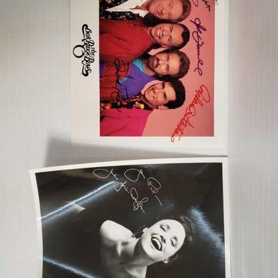 2423	

Photograph Signed By The Oak Ridge Boys And Photograph Signed By Julia Louis-Dreyfus - Not Authenticated
Both Measure 8