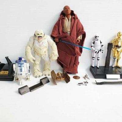 2130	

Star Wars Action Figures, Stands, And More
Star Wars Action Figures, Stands, And More