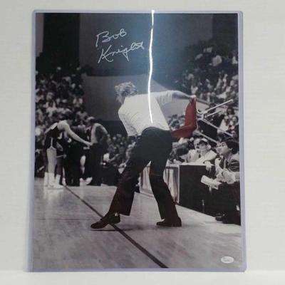 2231	

Photograph Signed By Bod Knight- With COA
Size: 16Ã—20