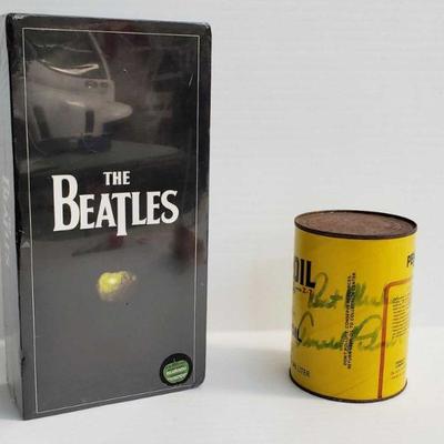 2391	

The Beatles CD Collection With Autograph By George Martin - Not Authenticated
The Beatles CD Collection With Autograph By George...