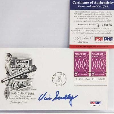 2313	

Firat Day Issue Signed By Vin Sully - COA
Psa Authenticated Q40376
